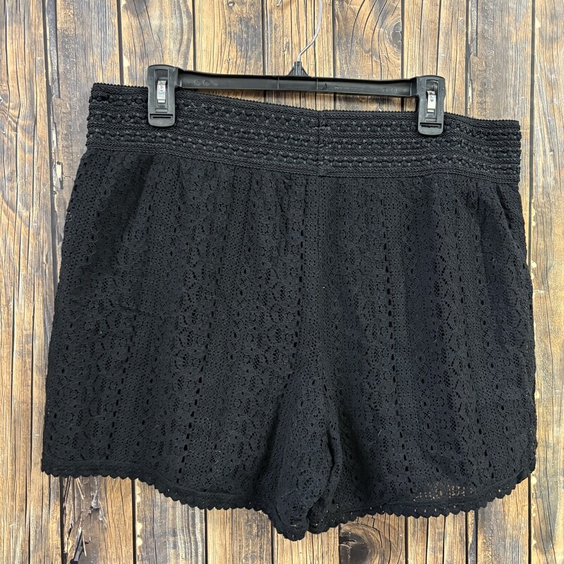 Black Crochet Flowy Shorts, Size: 18 W