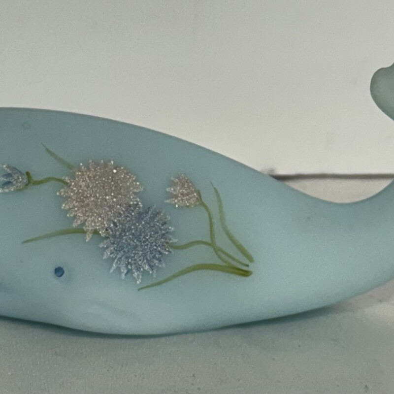 Handpnt Satin Glass Whale