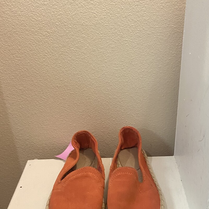 Tngerine Suede Espidrlle<br />
Tangerine<br />
Size: 9