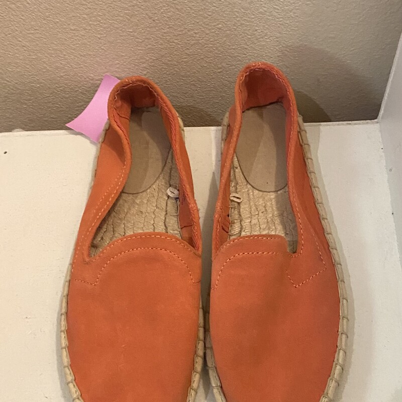 Tngerine Suede Espidrlle<br />
Tangerine<br />
Size: 9