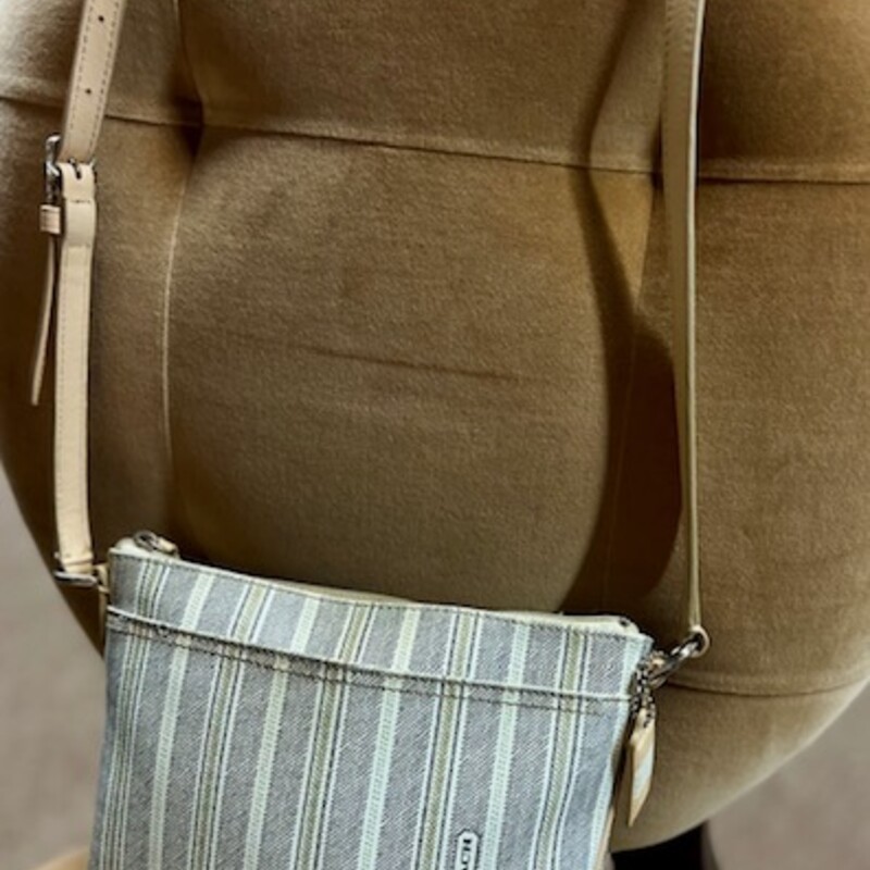 Coach TickingStripe Cross