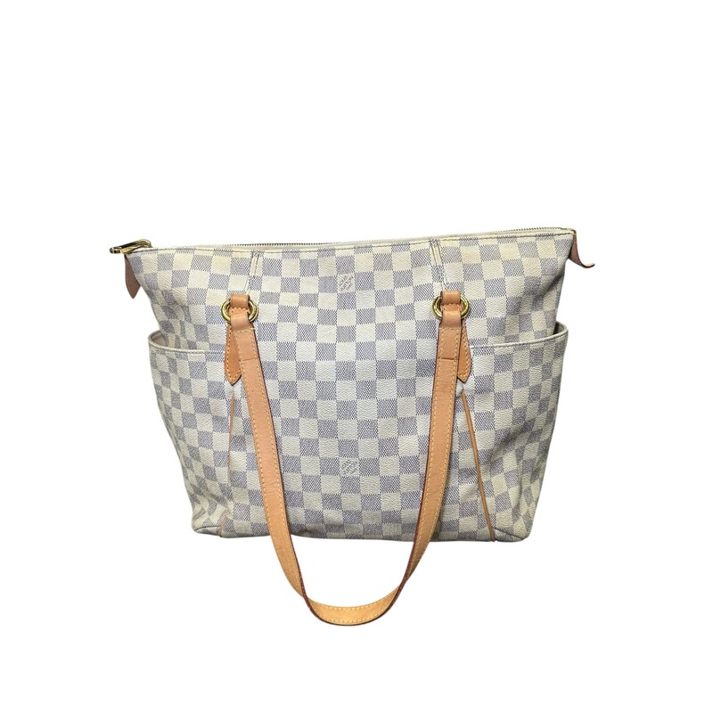 Louis Vuitton Totally Azur MM<br />
<br />
Date Code: SD111172<br />
<br />
Dimensions: Base length: 13 in<br />
<br />
Height: 11.5 in<br />
<br />
Width: 6 in<br />
<br />
Drop: 9 in<br />
<br />
In good condition. Some minor discloration on the canvas and some interior wear.<br />
<br />
Does not come with original dust bag or box.