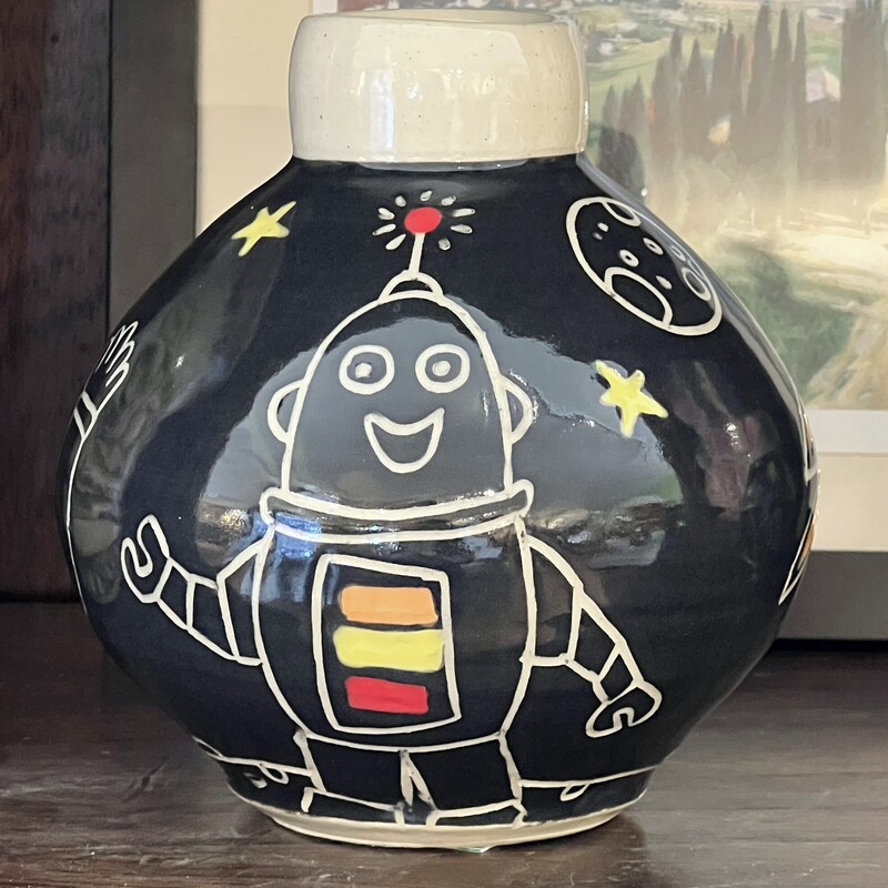 Vase Jean Wells Robot,
Size: 6 Tall