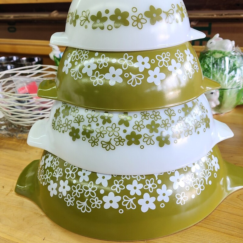 Pyrex Cinderella Bowls