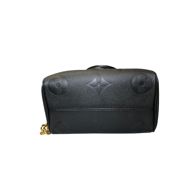 Louis Vuitton Speedy Bandoulière 20 Black Empriente<br />
<br />
Comes with Key & Lock<br />
<br />
Date Code: Microchip<br />
<br />
Dimensions: 8.1 x 5.3 x 4.7 inches<br />
(Length x Height x Width<br />
<br />
In excellent condition. Very faint hardware scratches.<br />
<br />
Comes with original dust bag. No box.