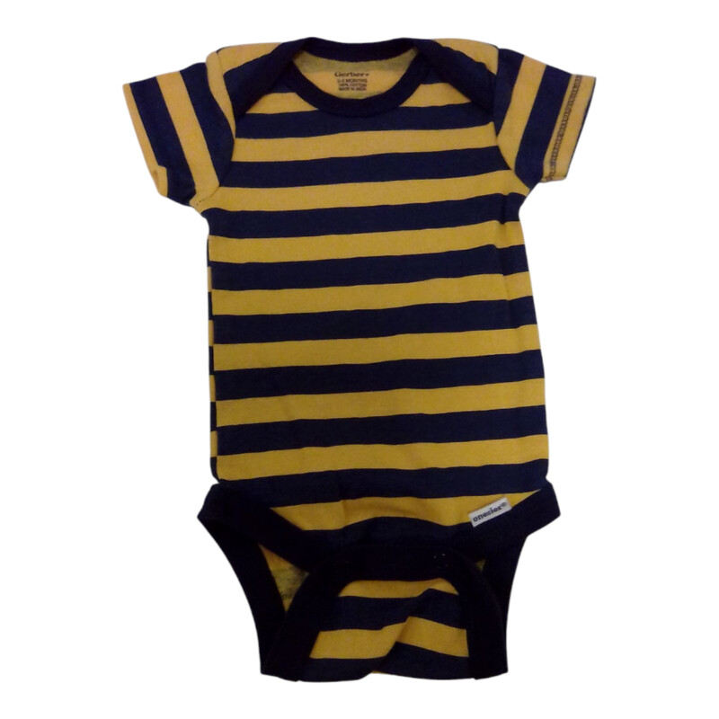 Onesie: Blue/yellow Strip, Boy, Size: 3/6m

Located at Pipsqueak Resale Boutique inside the Vancouver Mall, Suite 230, (upstairs between Round 1 and Golds Gym) or online at: #pipsqueakresale

All items are photographed prior to being steamed. Cross posted, items are located at #PipsqueakResaleBoutique, payments accepted: cash, paypal & credit cards. Any flaws will be described in the comments. More pictures available with link above. Local pick up available at the #VancouverMall, tax will be added (not included in price), shipping available (not included in price, *starts at $9.99; please contact regarding shipment of toys or other larger items), item can be placed on hold with communication, message with any questions. Join Pipsqueak Resale - Online to see all the new items! Follow us on IG @pipsqueakresale / Facebook @pipsqueakresaleboutique & Thanks for looking! Due to the nature of consignment, any known flaws will be described; ALL SHIPPED SALES ARE FINAL. All items are currently located inside Pipsqueak Resale Boutique as a store front items purchased on location before items are prepared for shipment will be refunded.

#resalerocks #shopsmall #pipsqueakresale #shopvanmall #vancouverwa #portland #reusereducerecycle #fashiononabudget #chooseused #consignment #savemoney #shoplocal #weship  #shopvanmall #vancouvermall #vancouver #vancouverwashington #keepusopen #shoplocalonline #resale #resaleboutique #mommyandme #minime #fashion #reseller #usedclothing #usedtoys #secondhand #consign #store #clothes #womensclothes #kidsclothes #shopvancouvermall