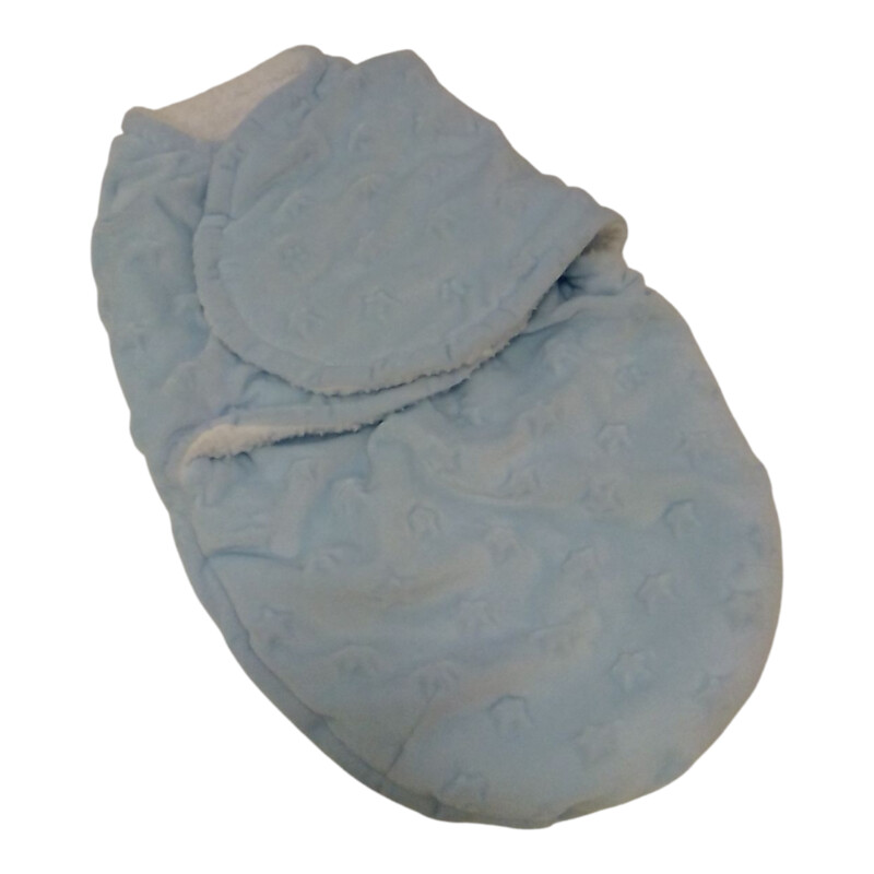 Fluffy Sleep Sack, Boy, Size: 0/3

Located at Pipsqueak Resale Boutique inside the Vancouver Mall, Suite 230, (upstairs between Round 1 and Golds Gym) or online at: #pipsqueakresale

All items are photographed prior to being steamed. Cross posted, items are located at #PipsqueakResaleBoutique, payments accepted: cash, paypal & credit cards. Any flaws will be described in the comments. More pictures available with link above. Local pick up available at the #VancouverMall, tax will be added (not included in price), shipping available (not included in price, *starts at $9.99; please contact regarding shipment of toys or other larger items), item can be placed on hold with communication, message with any questions. Join Pipsqueak Resale - Online to see all the new items! Follow us on IG @pipsqueakresale / Facebook @pipsqueakresaleboutique & Thanks for looking! Due to the nature of consignment, any known flaws will be described; ALL SHIPPED SALES ARE FINAL. All items are currently located inside Pipsqueak Resale Boutique as a store front items purchased on location before items are prepared for shipment will be refunded.

#resalerocks #shopsmall #pipsqueakresale #shopvanmall #vancouverwa #portland #reusereducerecycle #fashiononabudget #chooseused #consignment #savemoney #shoplocal #weship  #shopvanmall #vancouvermall #vancouver #vancouverwashington #keepusopen #shoplocalonline #resale #resaleboutique #mommyandme #minime #fashion #reseller #usedclothing #usedtoys #secondhand #consign #store #clothes #womensclothes #kidsclothes #shopvancouvermall