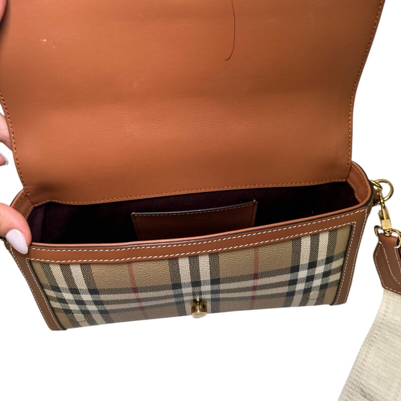 Burberry Vintage Note Check Shoulder<br />
<br />
Size: Small<br />
<br />
In excellent condition. Still has original tags.<br />
<br />
Does not come with the original dust bag or box.