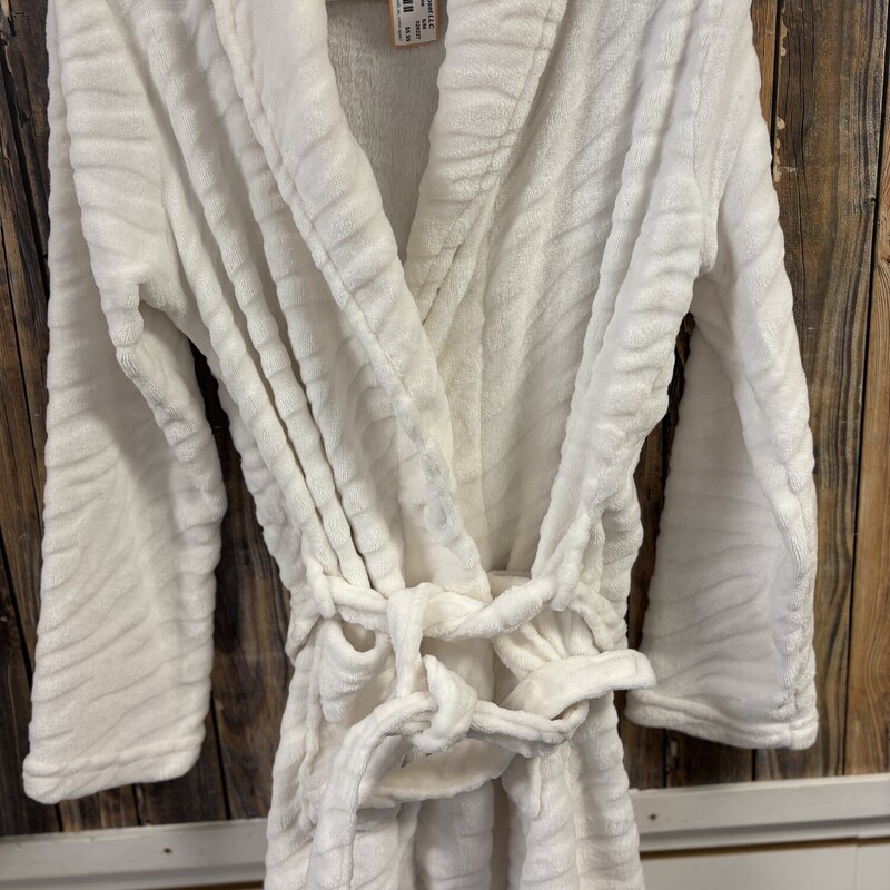 White Fuzzy Robe, Size: S/M