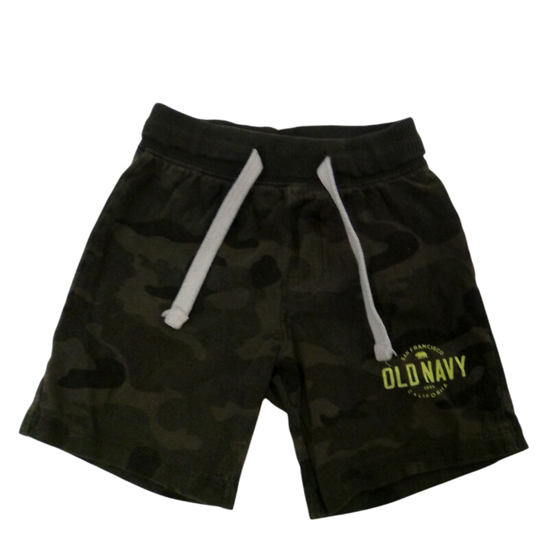 Shorts: Camo