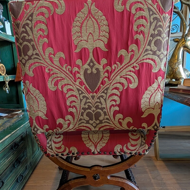 Italian Throne Chair 18th, Antique, Nailheads
30 x 26 x 51h