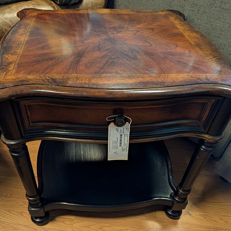 Hooker Side Table Dk Stn