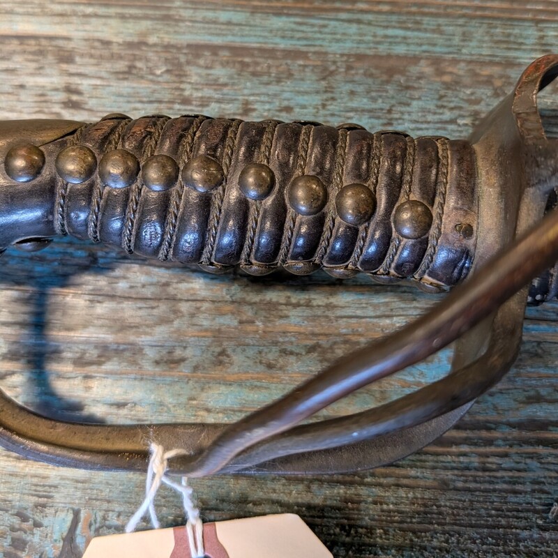 Civil War Emerson & Silver, Sabre, 1864<br />
US Metal Scabbard<br />
43 inches