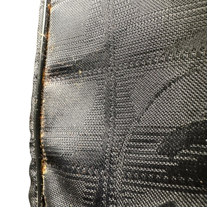 Chanel Nylon Travel Logo Tote<br />
<br />
Serial Code:8617740<br />
<br />
Dimensions: 10 L X 11 H inches<br />
<br />
In very good condition. Some corner wear.<br />
<br />
Does not come with original dust bag or box.