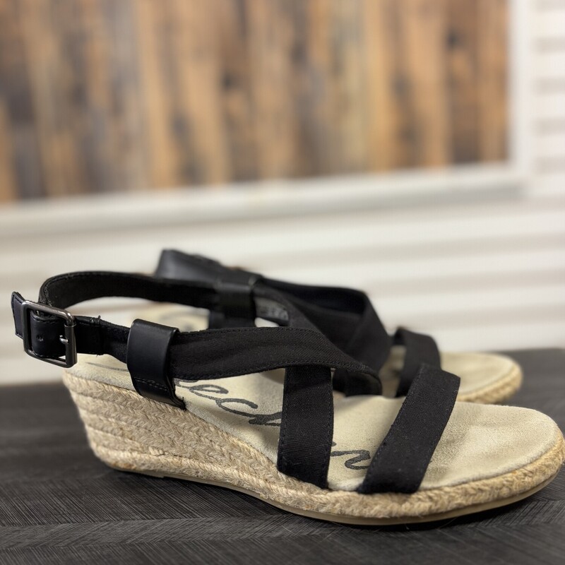 Black Skechers Wedges, Size: 7