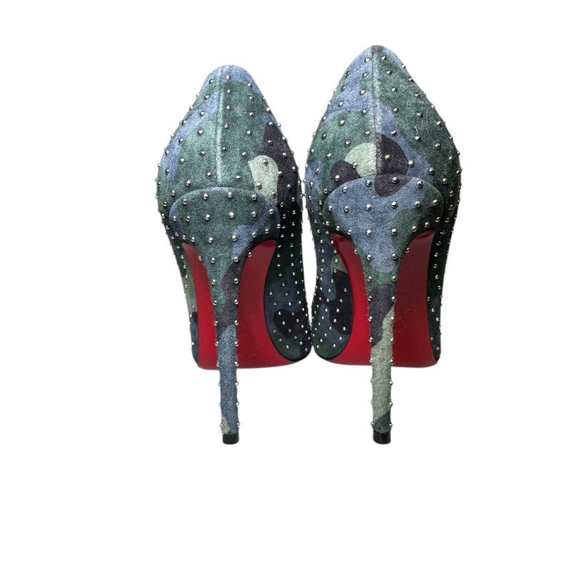 Louboutin Camo So Kate Plume 100 Camo<br />
<br />
Size: 36.5<br />
<br />
In very good condition. Light scuffing to the bottom of the soles.<br />
<br />
Does not come with the original dust bag or box.