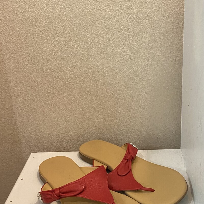 Rd/S Lther Tie Sandal