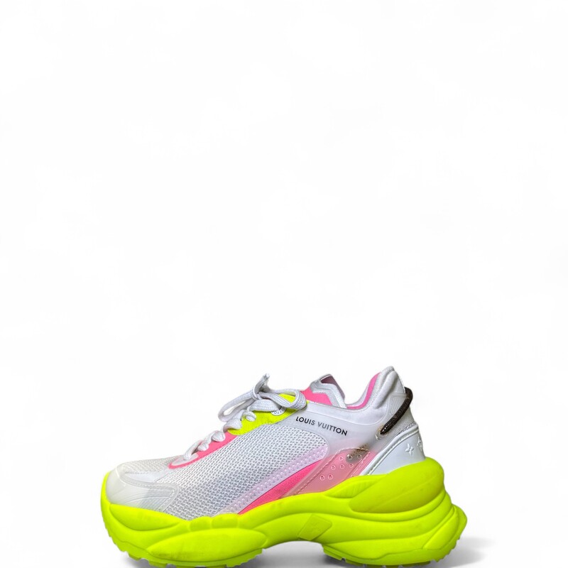 Louis Vuitton Run 55 Snea