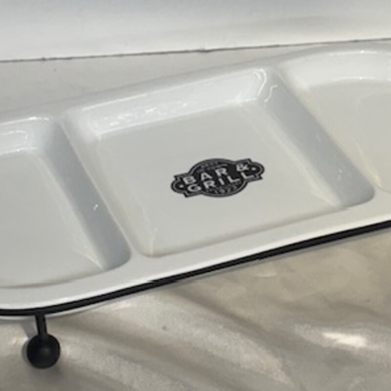 3 Section Bar Grill Serve Tray
White and Black
Size: 19x3H