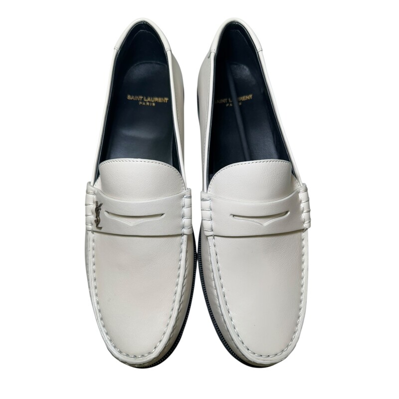 YSL Penny Loafer Le Leather Cream

Size: 41

Style Code: 670231

In excellent condition.

Comes with the original dust bag and box.