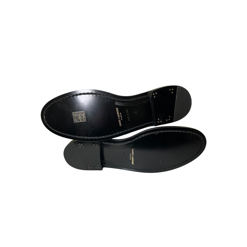 YSL Penny Loafer Le Leather Cream

Size: 41

Style Code: 670231

In excellent condition.

Comes with the original dust bag and box.