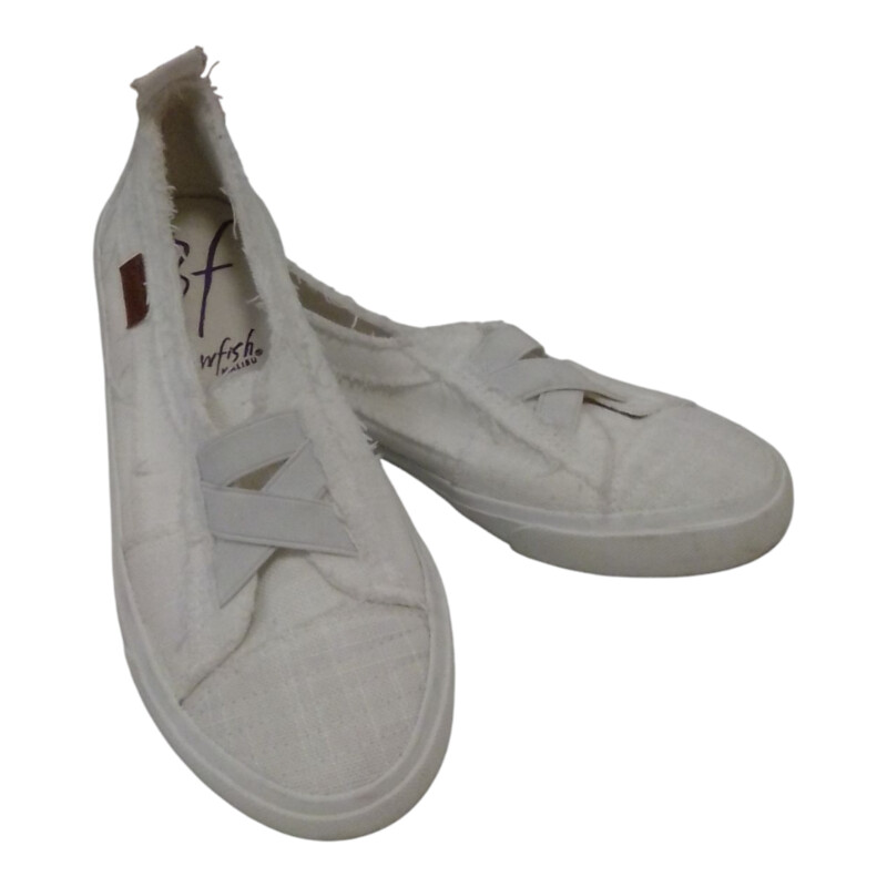 Shoes: White Sneaker