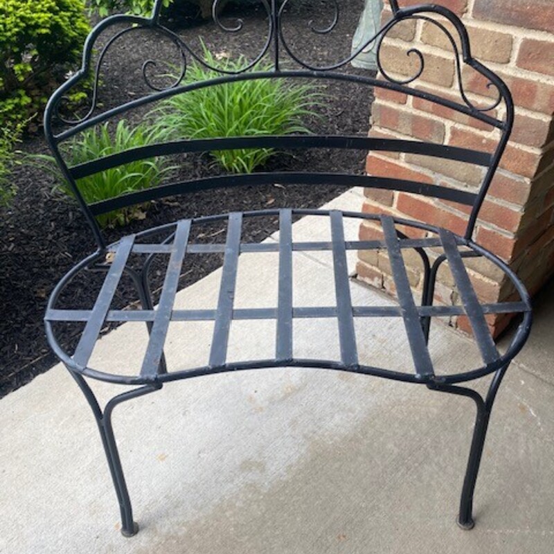 Curved Metal Decor Bench