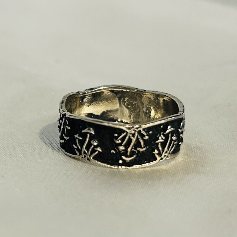 925 Mushroom Ring