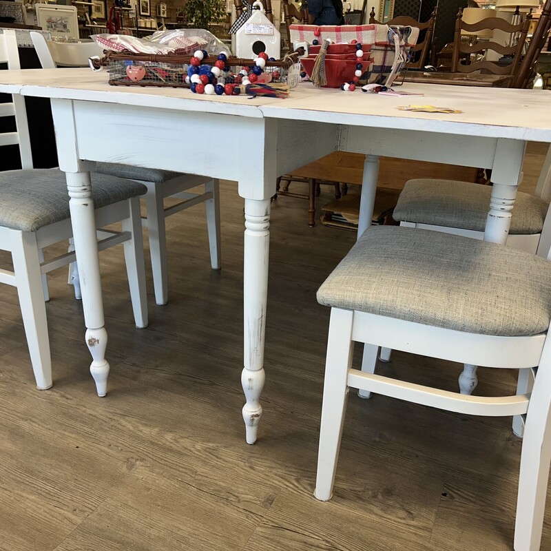 White Drop Leaf Table 4/chairs