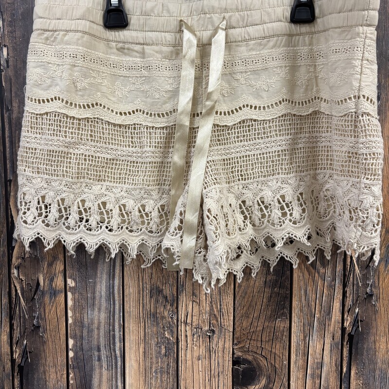 Cream Crochet Shorts, Size: L