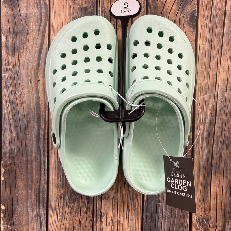 NWT Green Garden Clog, Size: 5/6
