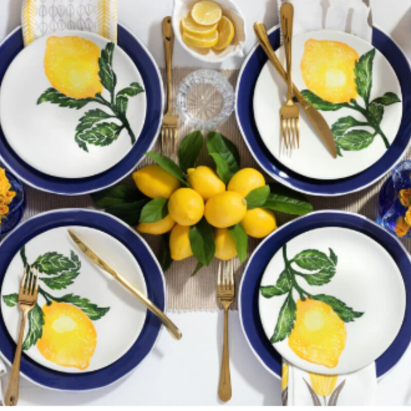 Vietri Limoni Salad Plate
Yellow Green White
Size: 9 Inches
Inspired by the bountiful, robust lemons that flourish in the sunshine along the Amalfi Coast, the Limoni collection is cheerful, vibrant, and iconically Italian. The Limoni Dinner Plate is the beautiful base to a table that will spread joy and a zest for life.
NEW-Retail $50 Coordinating Pieces Sold Separately
