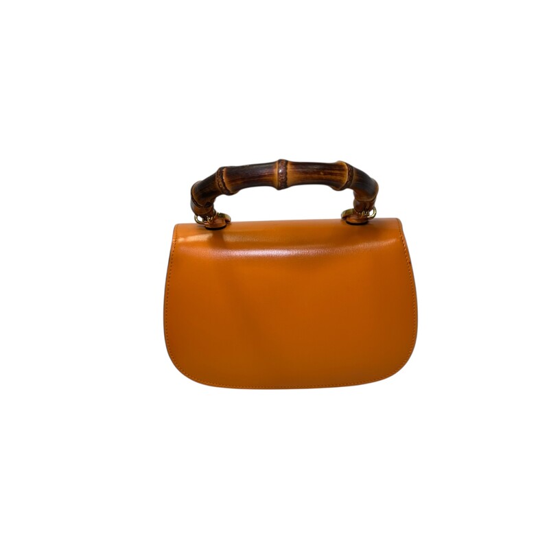Gucci Bamboo 1947 Top Handle Orange Small

Syle Code: 675797 498879

Dimensions:
Length: 8.25 in
Height: 6 in
Width: 2.75 in
Drop: 4.25 in
Drop: 22 in
Drop: 21.75 in

In excellent condition. Does not come with the leather strap, comes with the web canvas strap.

Does not come with the original dust bag or box.