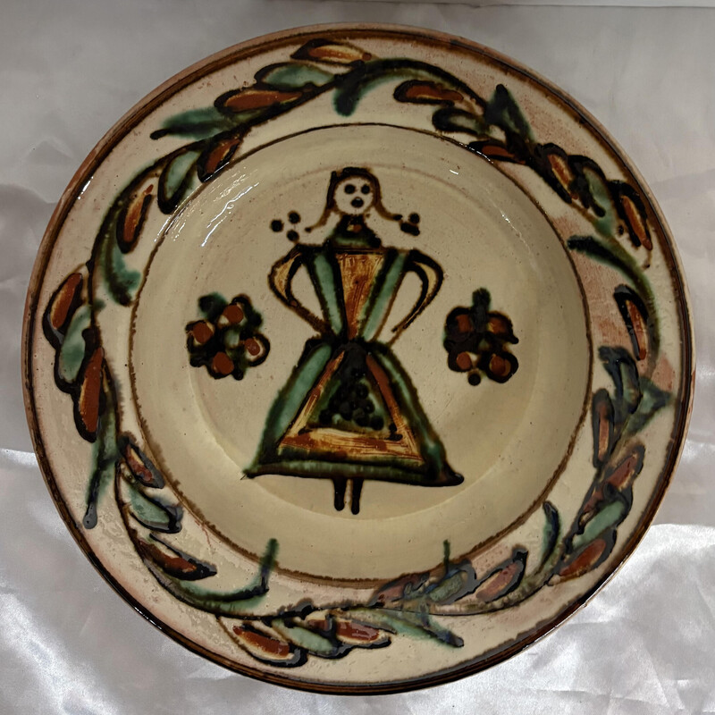 Hungarian Woman Motif Bwl