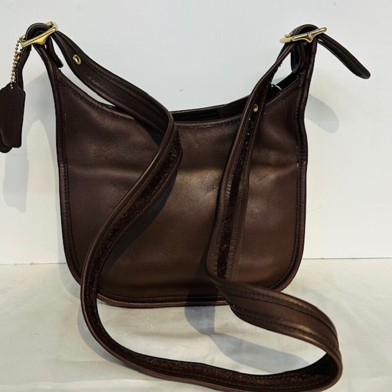 Vntg Coach Leather Cross