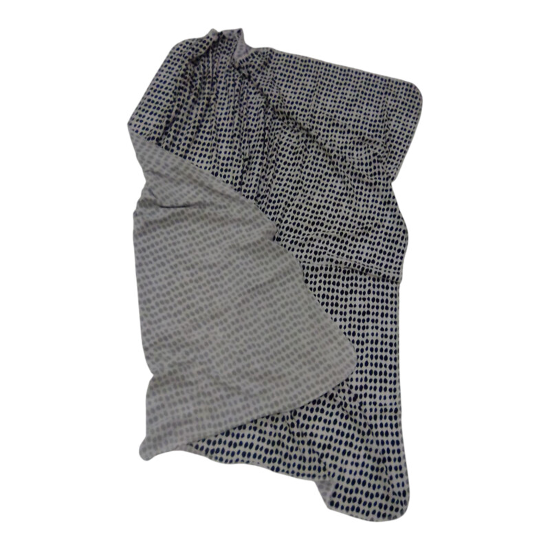 Blanket: White/Black Dots, Gear

Located at Pipsqueak Resale Boutique inside the Vancouver Mall, Suite 230, (upstairs between Round 1 and Golds Gym) or online at: #pipsqueakresale

All items are photographed prior to being steamed. Cross posted, items are located at #PipsqueakResaleBoutique, payments accepted: cash, paypal & credit cards. Any flaws will be described in the comments. More pictures available with link above. Local pick up available at the #VancouverMall, tax will be added (not included in price), shipping available (not included in price, *starts at $9.99; please contact regarding shipment of toys or other larger items), item can be placed on hold with communication, message with any questions. Join Pipsqueak Resale - Online to see all the new items! Follow us on IG @pipsqueakresale / Facebook @pipsqueakresaleboutique & Thanks for looking! Due to the nature of consignment, any known flaws will be described; ALL SHIPPED SALES ARE FINAL. All items are currently located inside Pipsqueak Resale Boutique as a store front items purchased on location before items are prepared for shipment will be refunded.

#resalerocks #shopsmall #pipsqueakresale #shopvanmall #vancouverwa #portland #reusereducerecycle #fashiononabudget #chooseused #consignment #savemoney #shoplocal #weship  #shopvanmall #vancouvermall #vancouver #vancouverwashington #keepusopen #shoplocalonline #resale #resaleboutique #mommyandme #minime #fashion #reseller #usedclothing #usedtoys #secondhand #consign #store #clothes #womensclothes #kidsclothes #shopvancouvermall