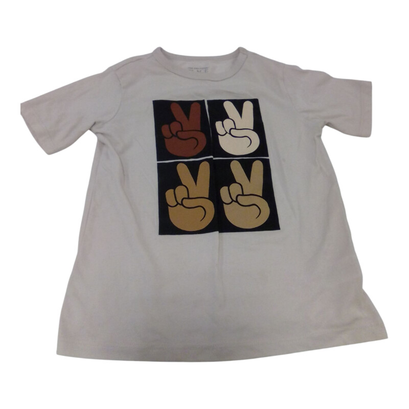 Shirt: Peace Shirt, Boy, Size: 5t

Located at Pipsqueak Resale Boutique inside the Vancouver Mall, Suite 230, (upstairs between Round 1 and Golds Gym) or online at: #pipsqueakresale

All items are photographed prior to being steamed. Cross posted, items are located at #PipsqueakResaleBoutique, payments accepted: cash, paypal & credit cards. Any flaws will be described in the comments. More pictures available with link above. Local pick up available at the #VancouverMall, tax will be added (not included in price), shipping available (not included in price, *starts at $9.99; please contact regarding shipment of toys or other larger items), item can be placed on hold with communication, message with any questions. Join Pipsqueak Resale - Online to see all the new items! Follow us on IG @pipsqueakresale / Facebook @pipsqueakresaleboutique & Thanks for looking! Due to the nature of consignment, any known flaws will be described; ALL SHIPPED SALES ARE FINAL. All items are currently located inside Pipsqueak Resale Boutique as a store front items purchased on location before items are prepared for shipment will be refunded.

#resalerocks #shopsmall #pipsqueakresale #shopvanmall #vancouverwa #portland #reusereducerecycle #fashiononabudget #chooseused #consignment #savemoney #shoplocal #weship  #shopvanmall #vancouvermall #vancouver #vancouverwashington #keepusopen #shoplocalonline #resale #resaleboutique #mommyandme #minime #fashion #reseller #usedclothing #usedtoys #secondhand #consign #store #clothes #womensclothes #kidsclothes #shopvancouvermall