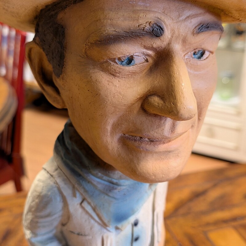 Vinage Esco Chalkware, John Wayne<br />
8w x 9d x 19h