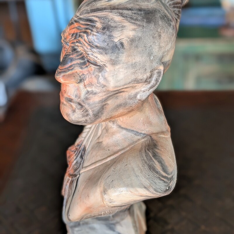 Vintage Parastone Bust, American Indian
10w x 6d x 17h