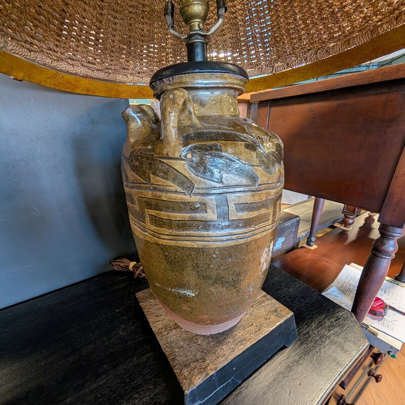 Chinese Wine Urn Lamps, Antique, Set Of 2<br />
8 x 14 Pot<br />
23 x 30 Lamp