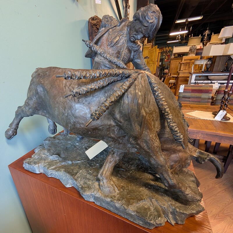 Matador / Bullfighter Bronze Sculpture M.Morcos
SIgned and numbered
33w x 17d x 24h