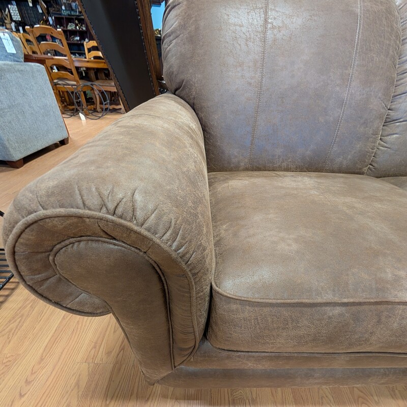 Lazyboy Mackenzie Love Seat, Brown,  Faux Leather<br />
60w x 37d x 35h