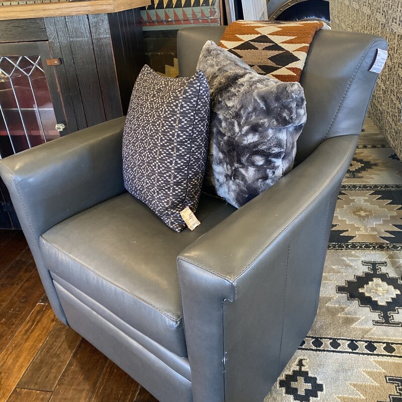 Crate & Barrel Declan