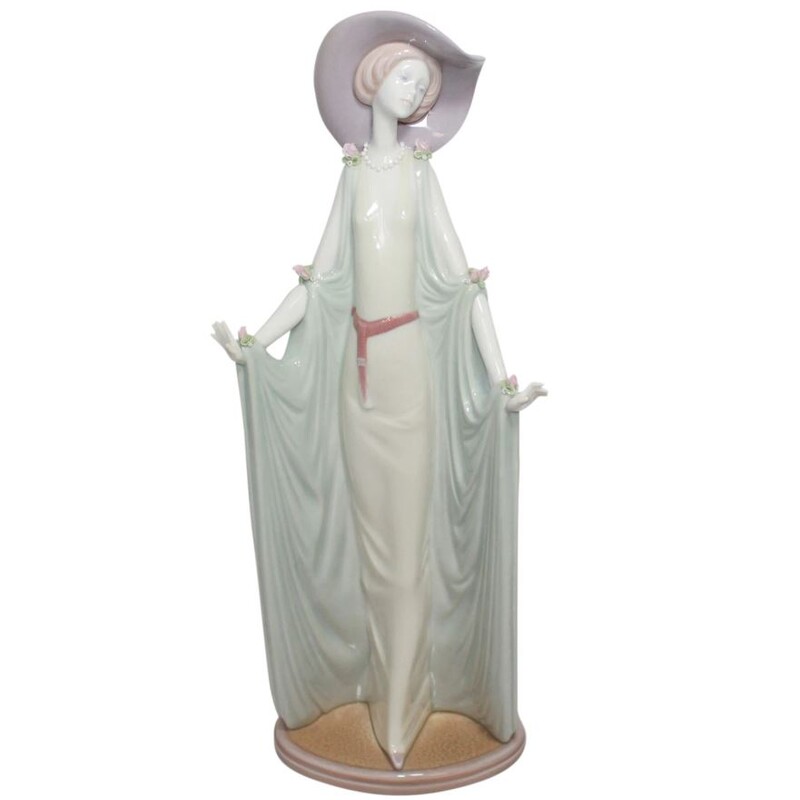Lladro Afternoon Tea Lady