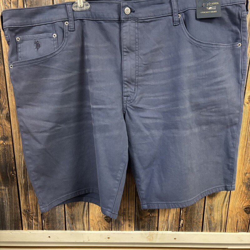 NWT Polo Shorts, Size: 46