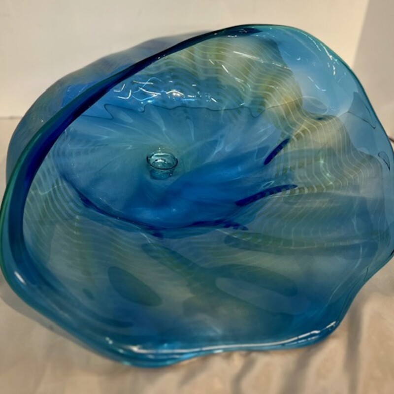 Open Glass Shell Bowl