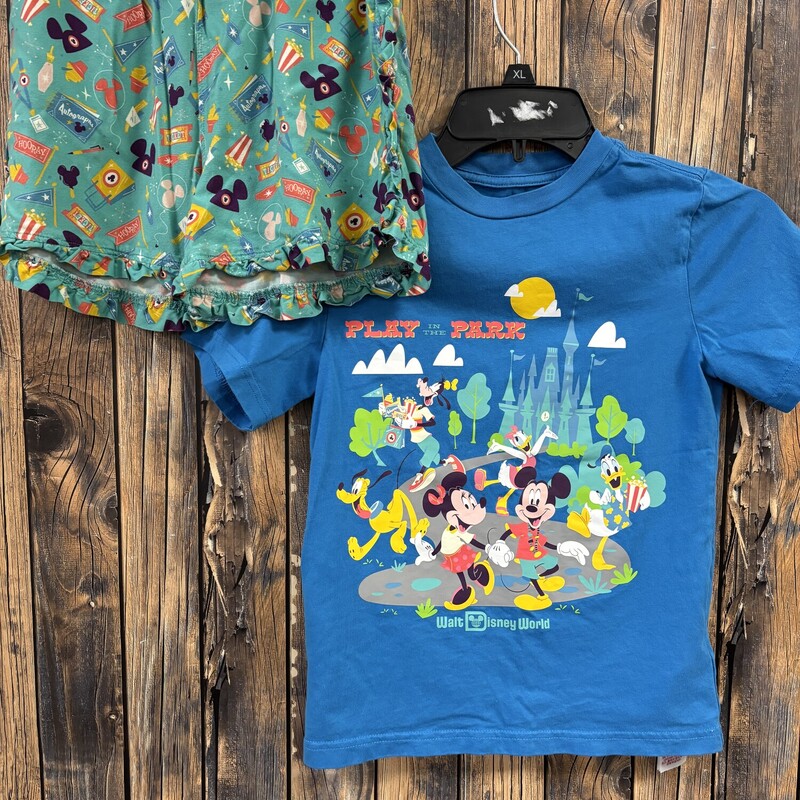 Disney Park Set, Size: 7/8