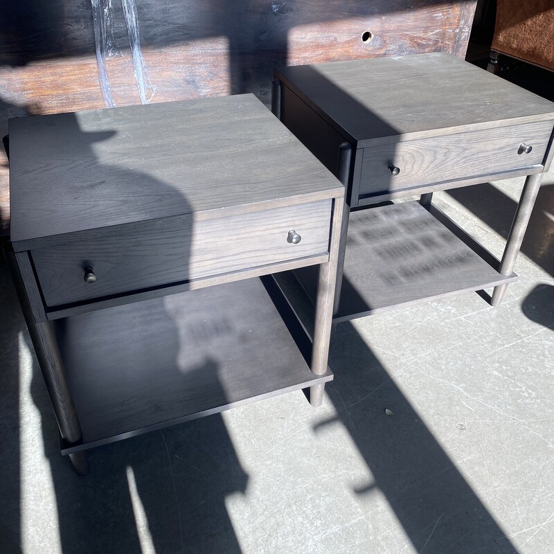 Crate & Barrel Barnes