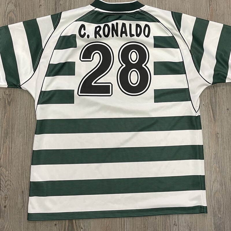 Portugal Ronaldo Jersey, Green, Size: 15-16Y