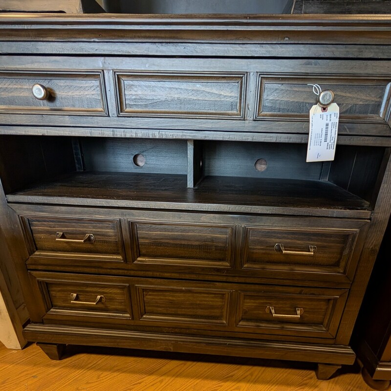 Sedona Media Chest Shelf, Gray/Brown Stain 3 Drawer
44 x 18 x 40h
